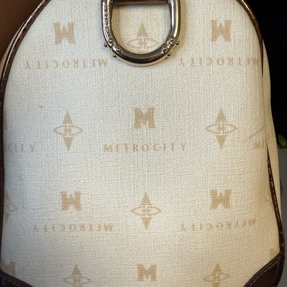 Metro City Monogram Satchel – Cream with Metallic Bronze Trim - Picture 4 of 13